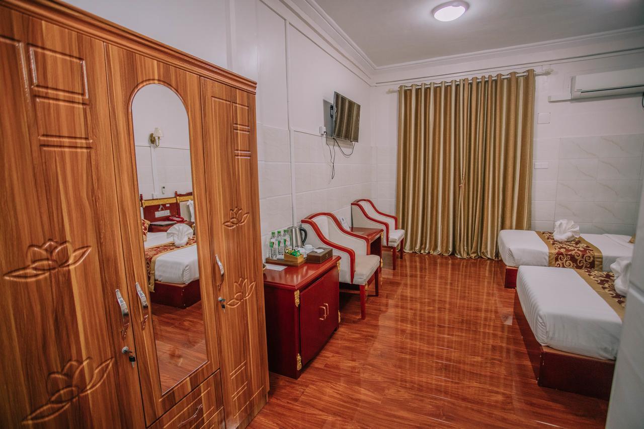 Amber Palace Hotel Myitkyinā Zewnętrze zdjęcie