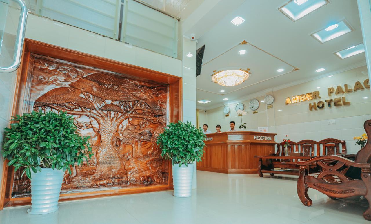 Amber Palace Hotel Myitkyinā Zewnętrze zdjęcie