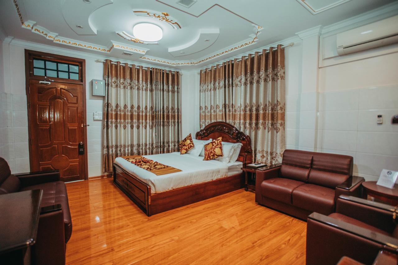 Amber Palace Hotel Myitkyinā Zewnętrze zdjęcie